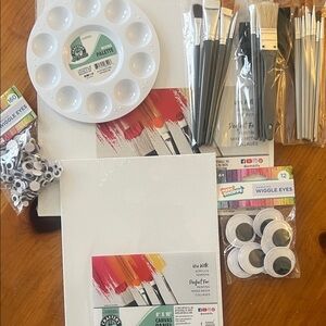 Home Party Art Set with Canvas and Brushes